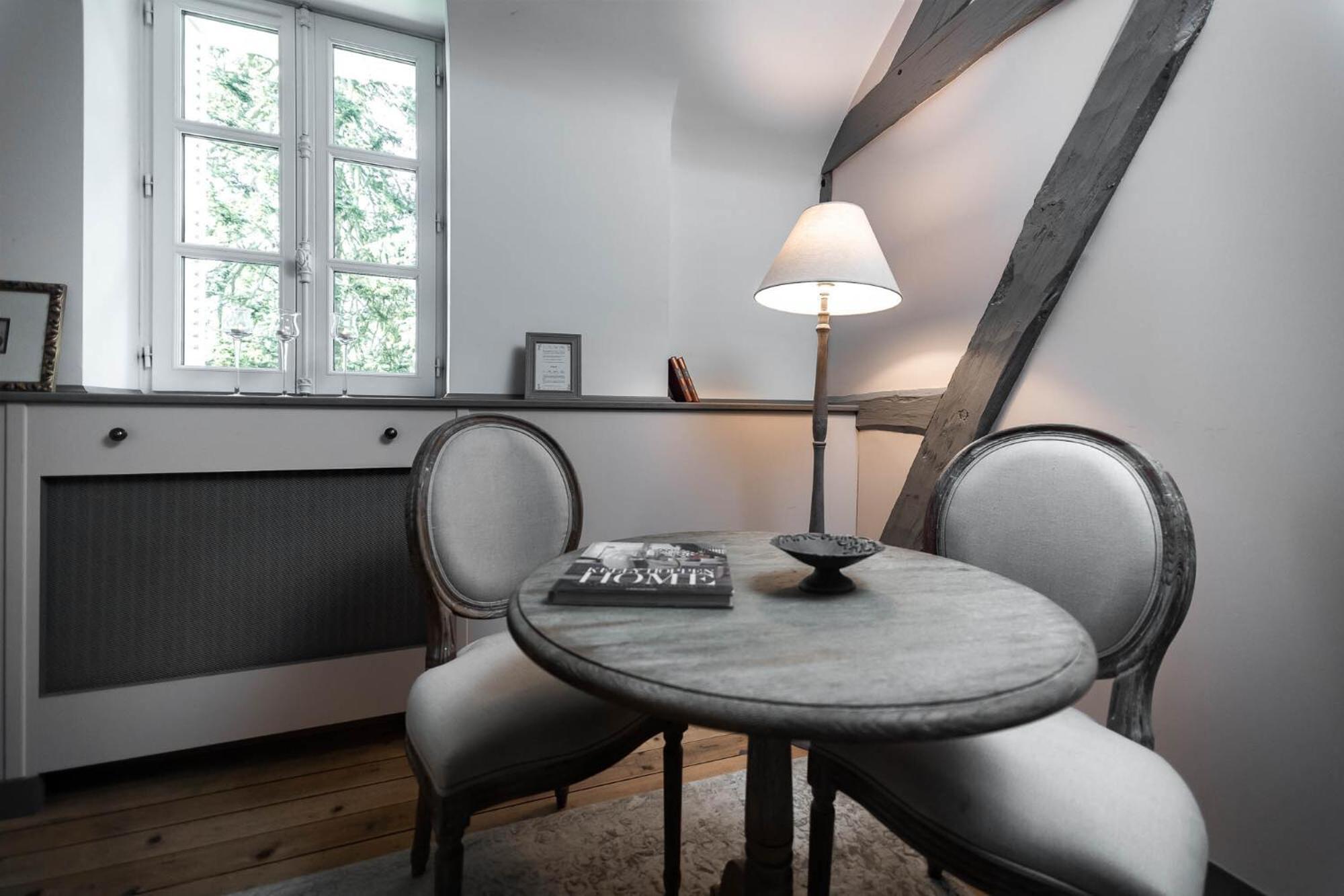 Clos Saint Sulpice Fosse  Rom bilde